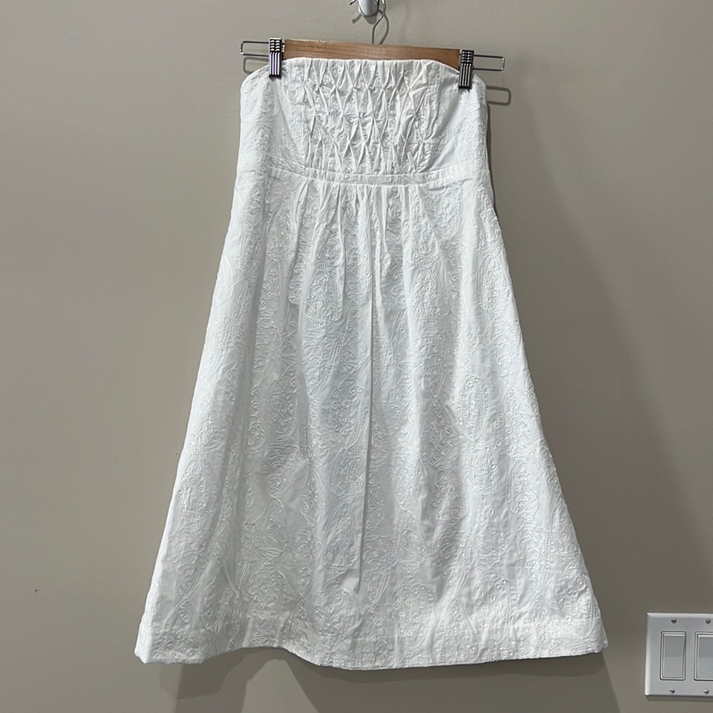 Lilly Pulitzer Women’s White Shell Embroidered Cotton Dress Size 4 Vintage